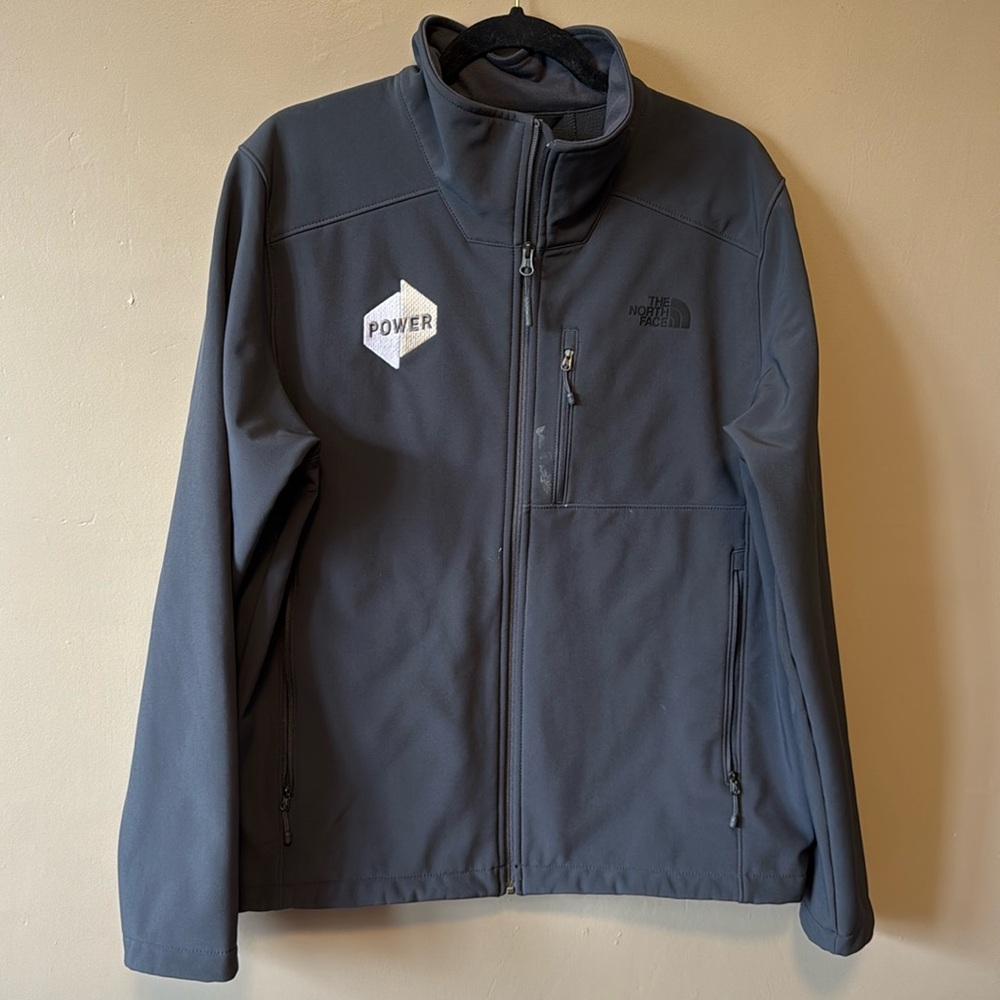 The North Face Gray Performance Jacket Sleek Design Water-Resistant